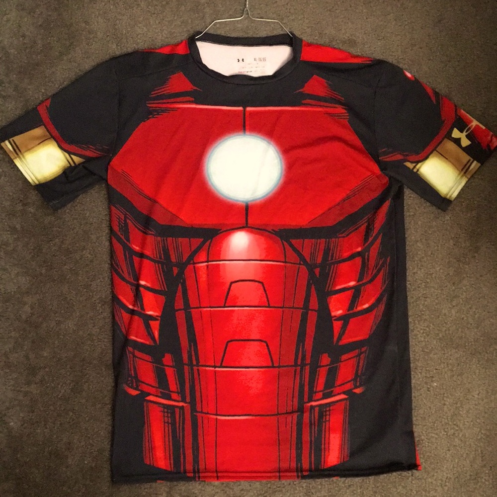 Under Armour XL Iron Man.